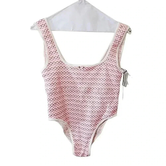 Womens Seamless honeycomb print body suit. Size Large - Picture 5 of 9